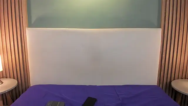 Snapshot of liz_goth chatting on March 18, 2025, 1:12 pm liz goth online show from March 18, 2025, 1:12 pm