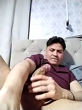 friki-boy- online show from October 25, 2025, 5:28 am