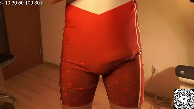 Snapshot of curlyboyy_ chatting on February 26, 2025, 6:59 pm curlyboyy online show from February 26, 2025, 6:59 pm