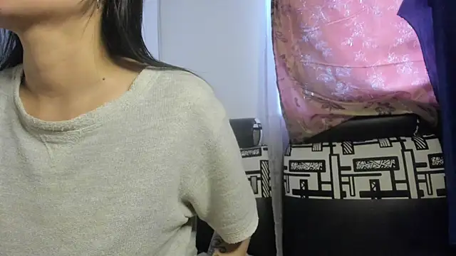 Nathaly love96 online show from July 24, 2026, 9:11 pm