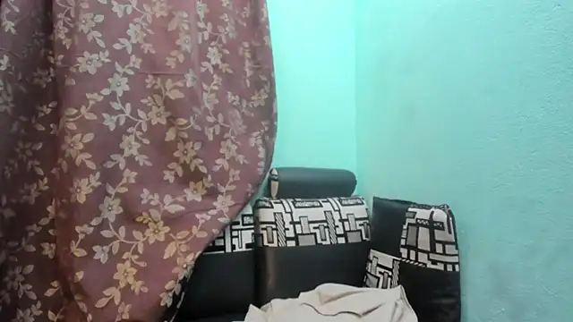 Nathaly love96 online show from March 26, 2026, 8:29 pm