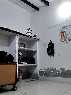 illay love online show from November 8, 2025, 4:21 pm