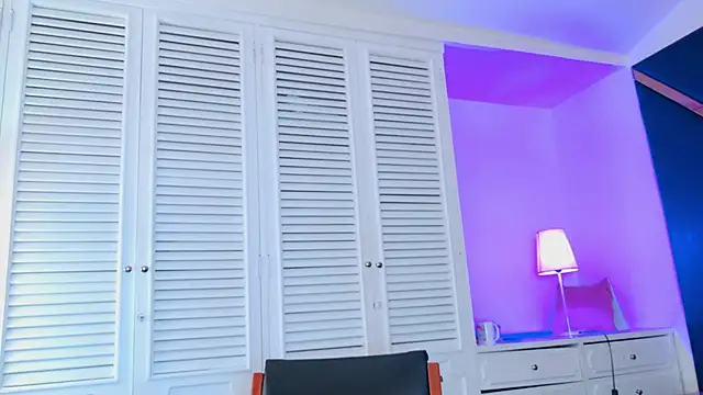 Snapshot of Adel_Nesbiit chatting on May 22, 2026, 7:56 pm Adel Nesbiit online show from May 22, 2026, 7:56 pm