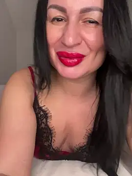 Helena7077 online show from February 4, 2026, 10:49 pm