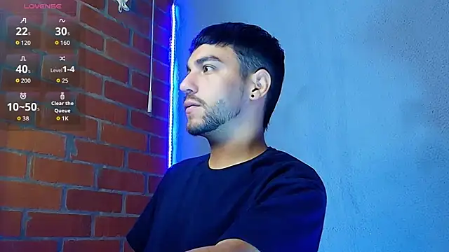 Snapshot of Leandro_valenzuela chatting on December 22, 2025, 5:40 am Leandro valenzuela online show from December 22, 2025, 5:40 am