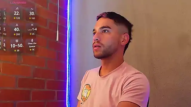 Snapshot of Leandro_valenzuela chatting on February 9, 2026, 4:38 pm Leandro valenzuela online show from February 9, 2026, 4:38 pm