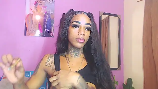 Snapshot of badgirls_cx chatting on November 1, 2025, 6:46 pm badgirls cx online show from November 1, 2025, 6:46 pm