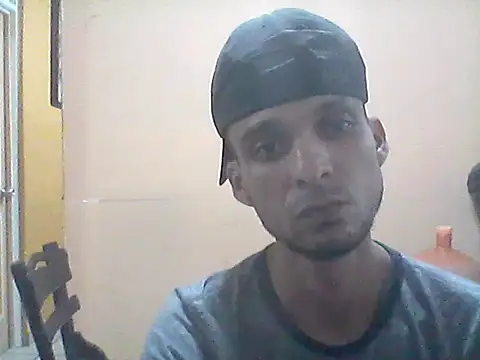 Snapshot of _Dmente_ chatting on October 23, 2025, 5:39 am  Dmente  online show from October 23, 2025, 5:39 am