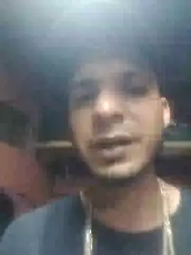 Snapshot of _Dmente_ chatting on March 2, 2025, 3:56 am  Dmente  online show from March 2, 2025, 3:56 am