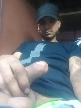 Snapshot of _Dmente_ chatting on March 21, 2025, 5:43 am  Dmente  online show from March 21, 2025, 5:43 am