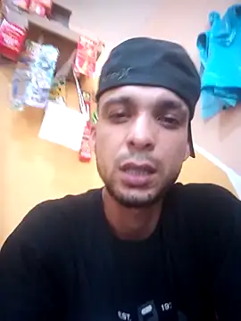 Snapshot of _Dmente_ chatting on October 24, 2025, 8:52 pm  Dmente  online show from October 24, 2025, 8:52 pm