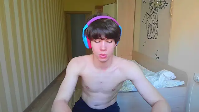 gayGamogey online show from May 20, 2026, 12:13 pm
