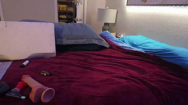 Snapshot of ChillzPnp chatting on December 2, 2025, 5:25 pm ChillzPnp online show from December 2, 2025, 5:25 pm