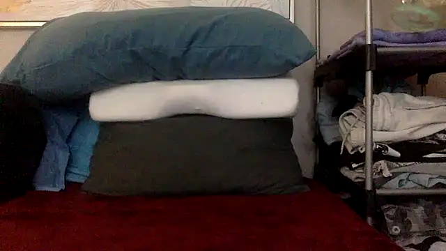 Snapshot of ChillzPnp chatting on November 22, 2025, 2:21 am ChillzPnp online show from November 22, 2025, 2:21 am