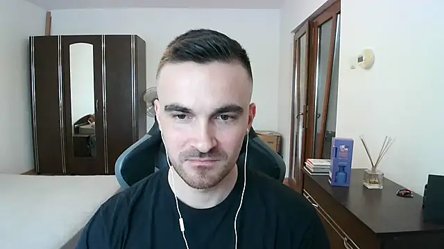 mu5clemania2 online show from April 1, 2026, 1:41 pm