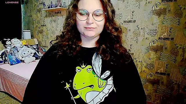 Snapshot of WhisperInTheDarkk chatting on September 10, 2025, 3:16 am WhisperInTheDarkk online show from September 10, 2025, 3:16 am