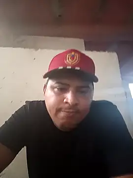 Snapshot of 11anduardo chatting on December 18, 2024, 9:51 pm 11anduardo online show from December 18, 2024, 9:51 pm
