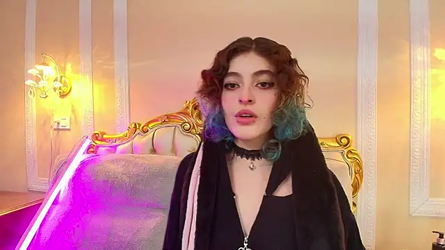 EvaHalsey online show from January 16, 2026, 9:52 pm