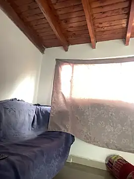 AndresSmith   online show from April 5, 2026, 6:58 pm