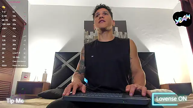 Snapshot of nakedfoam1 chatting on April 3, 2026, 3:13 am nakedfoam1 online show from April 3, 2026, 3:13 am