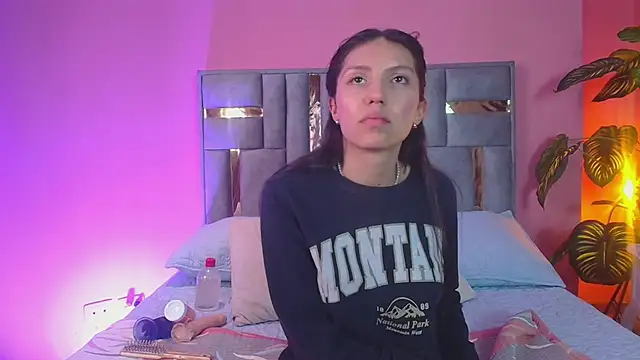 Snapshot of Bianca_ks chatting on March 15, 2025, 9:30 am Bianca ks online show from March 15, 2025, 9:30 am