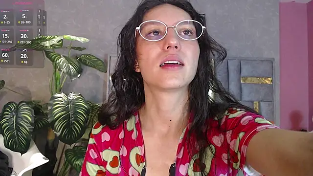 Snapshot of Bianca_ks chatting on September 20, 2025, 2:05 am Bianca ks online show from September 20, 2025, 2:05 am