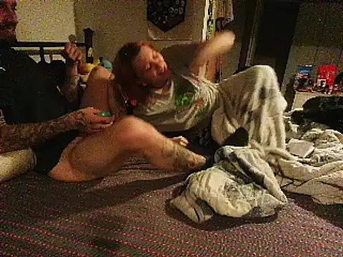 Snapshot of DirtyNorth chatting on January 8, 2025, 4:23 am DirtyNorth online show from January 8, 2025, 4:23 am