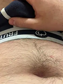 Snapshot of Napoletano17 chatting on February 28, 2026, 10:53 pm Napoletano17 online show from February 28, 2026, 10:53 pm