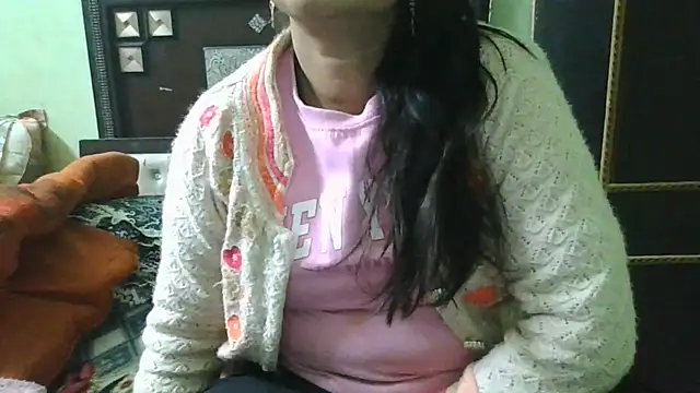 Snapshot of couplesuni chatting on January 16, 2026, 10:19 am couplesuni online show from January 16, 2026, 10:19 am