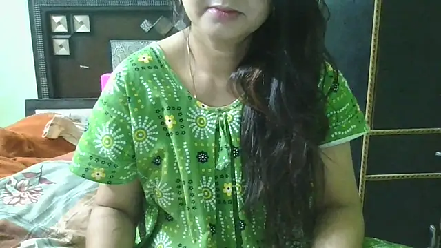 couplesuni online show from September 21, 2025, 5:23 am