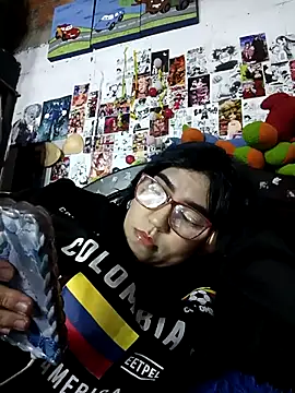 Snapshot of dafne19_ chatting on October 22, 2025, 5:07 am dafne19 online show from October 22, 2025, 5:07 am