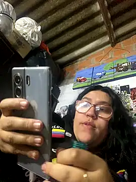 Snapshot of dafne19_ chatting on November 22, 2025, 5:06 am dafne19 online show from November 22, 2025, 5:06 am