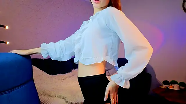 Snapshot of AnaHoney chatting on January 11, 2026, 2:29 am AnaHoney online show from January 11, 2026, 2:29 am