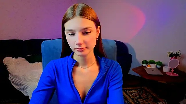 Snapshot of AnaHoney chatting on January 15, 2026, 2:48 am AnaHoney online show from January 15, 2026, 2:48 am