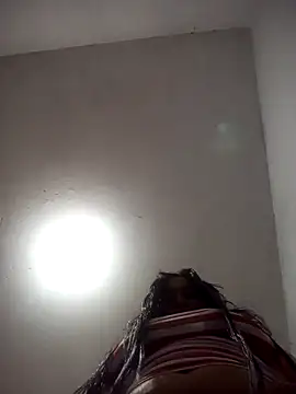 Snapshot of ambarlennoix chatting on November 22, 2025, 5:28 am ambarlennoix online show from November 22, 2025, 5:28 am