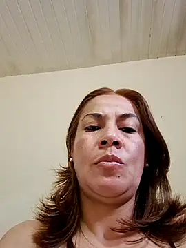 Snapshot of Zaralu_ chatting on November 12, 2025, 12:31 pm Zaralu online show from November 12, 2025, 12:31 pm