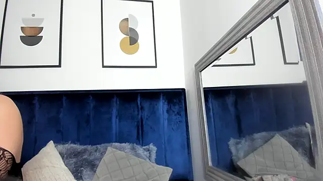 Snapshot of Alaia_Cute chatting on February 7, 2026, 3:36 am Alaia Cute online show from February 7, 2026, 3:36 am