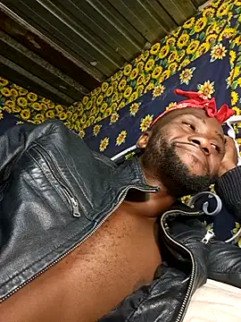 Snapshot of bull_Giant chatting on February 11, 2025, 1:52 am bull Giant online show from February 11, 2025, 1:52 am