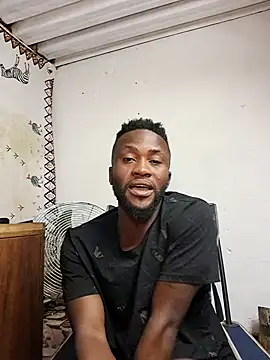 Snapshot of bull_Giant chatting on February 8, 2025, 2:47 am bull Giant online show from February 8, 2025, 2:47 am