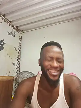 Snapshot of bull_Giant chatting on February 1, 2025, 12:29 am bull Giant online show from February 1, 2025, 12:29 am