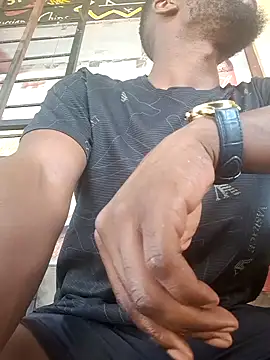 Snapshot of bull_Giant chatting on February 28, 2025, 2:53 pm bull Giant online show from February 28, 2025, 2:53 pm