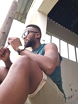 Snapshot of bull_Giant chatting on September 27, 2025, 1:50 pm bull Giant online show from September 27, 2025, 1:50 pm