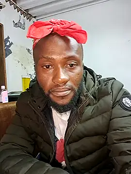 Snapshot of bull_Giant chatting on March 8, 2025, 9:29 pm bull Giant online show from March 8, 2025, 9:29 pm