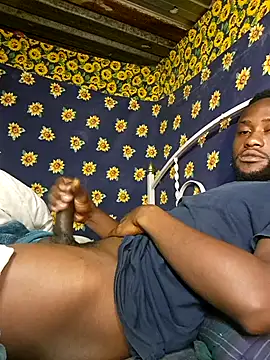 Snapshot of bull_Giant chatting on February 10, 2025, 1:57 am bull Giant online show from February 10, 2025, 1:57 am