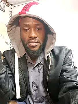 Snapshot of bull_Giant chatting on March 10, 2025, 8:34 pm bull Giant online show from March 10, 2025, 8:34 pm