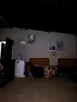 Snapshot of bull_Giant chatting on February 27, 2025, 8:42 pm bull Giant online show from February 27, 2025, 8:42 pm