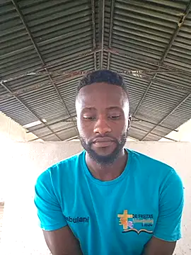 Snapshot of bull_Giant chatting on February 13, 2025, 3:35 pm bull Giant online show from February 13, 2025, 3:35 pm