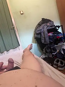 Snapshot of VerylittleDICK11 chatting on June 14, 2026, 1:23 pm VerylittleDICK11 online show from June 14, 2026, 1:23 pm