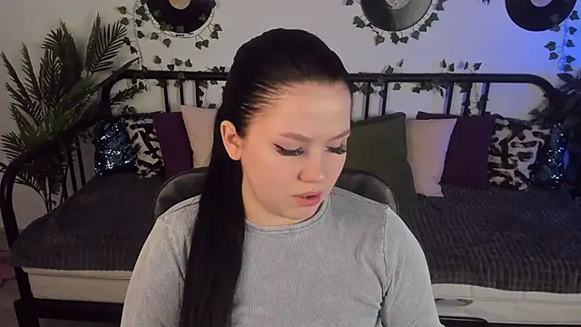 Snapshot of MaryAriel chatting on February 23, 2025, 3:13 am MaryAriel online show from February 23, 2025, 3:13 am