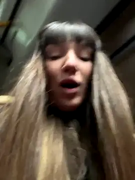 Snapshot of Sophie_Avory chatting on December 2, 2025, 6:09 pm Sophie Avory online show from December 2, 2025, 6:09 pm